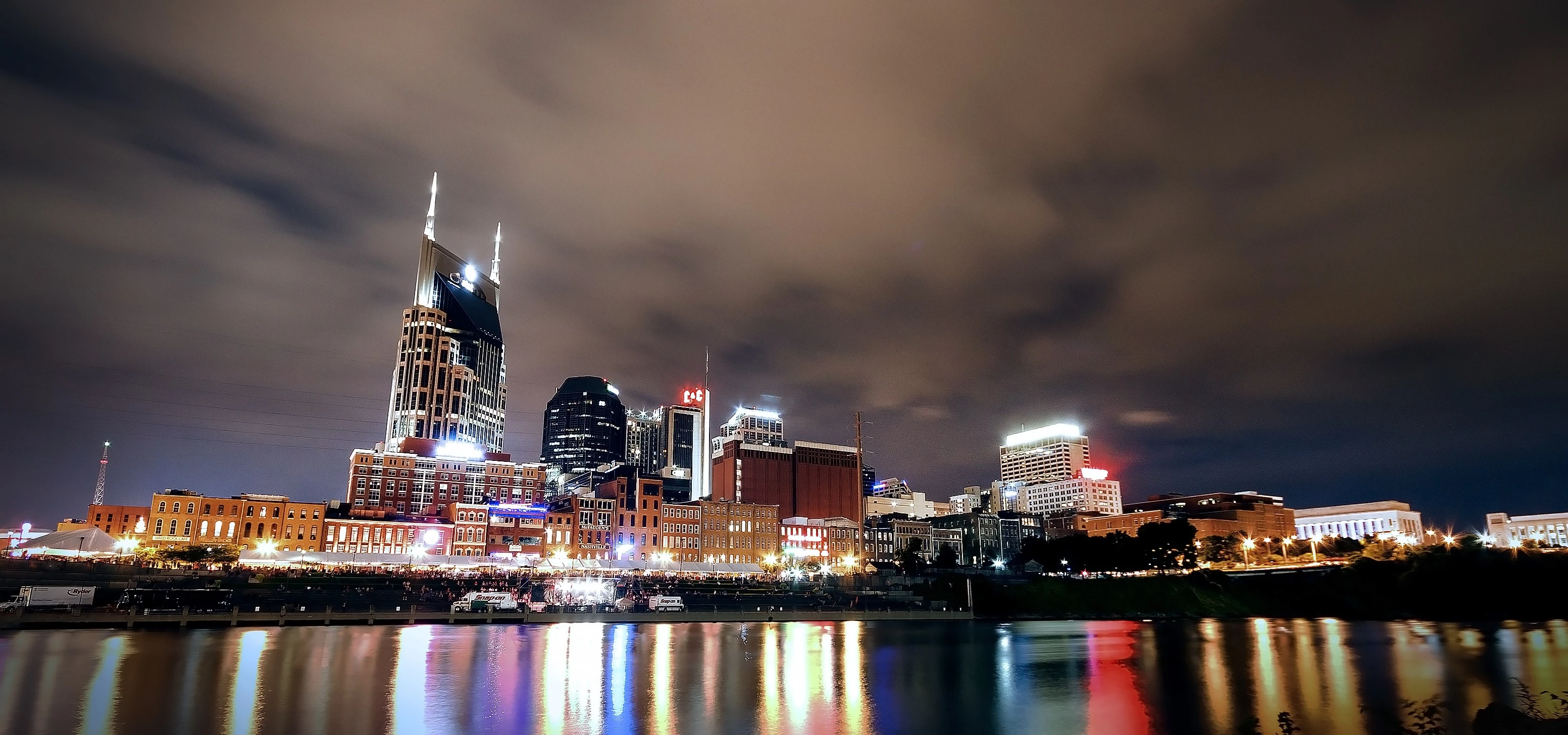 Nashville city skyline